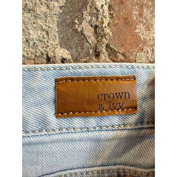 CROWN & IVY • Light Wash Cotton Spandex Blend High Waist Bootcut Denim Blue Jean - Picture 4 of 12